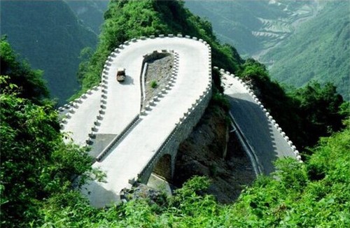 中国最美的10条公路 此生必走一次